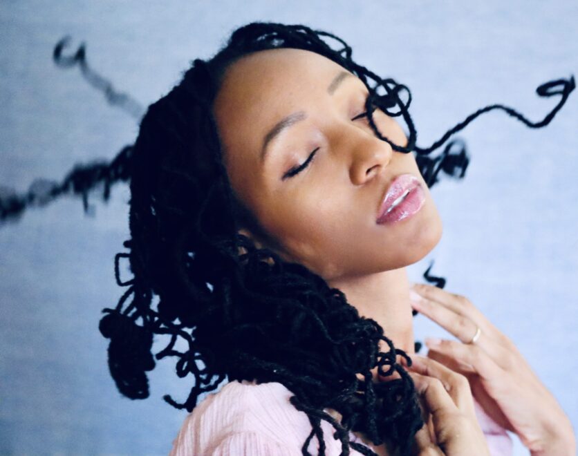 Artistic Portrait – Lunah Moore